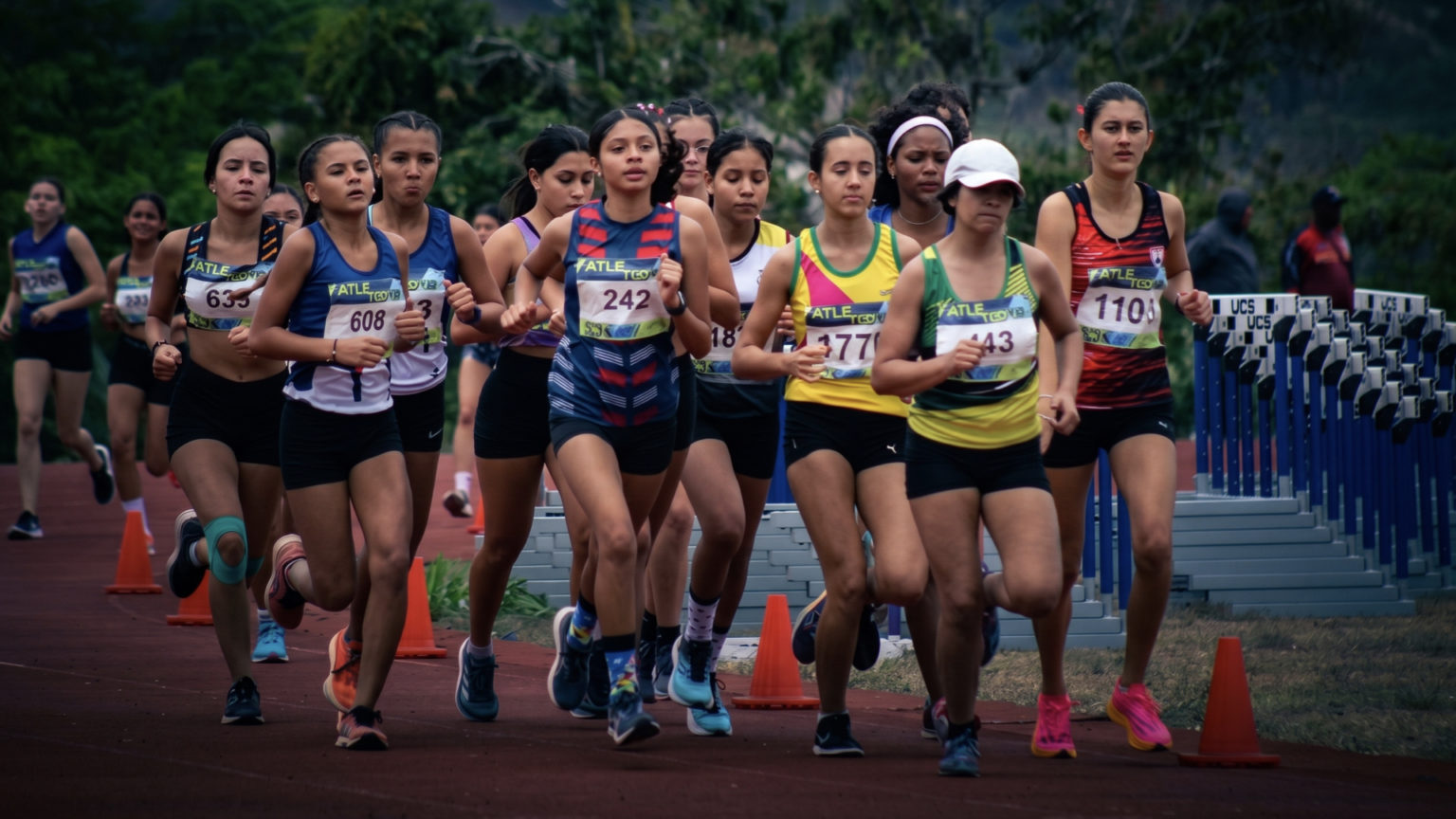 Imagen principal del artículo: Jóvenes que hacen deporte en Costa Rica presentan un consumo muy inferior de drogas y vapeo