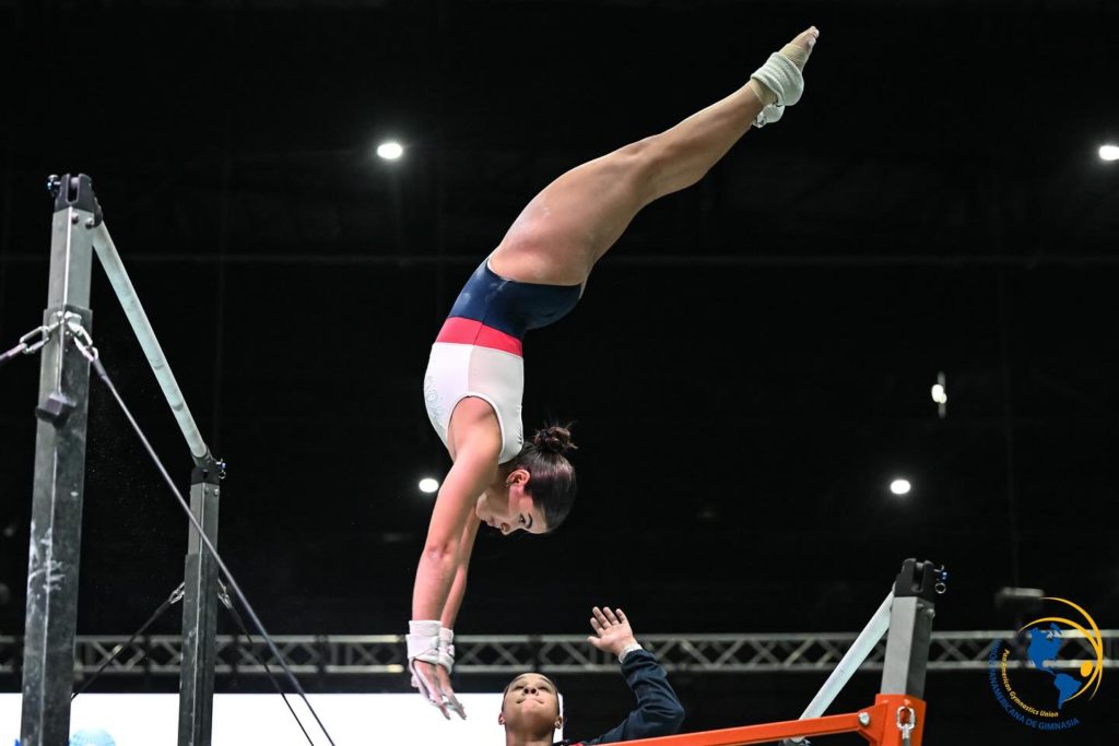 Rachel Rodríguez clasifica al Mundial Mayor de Gimnasia Artística 2026