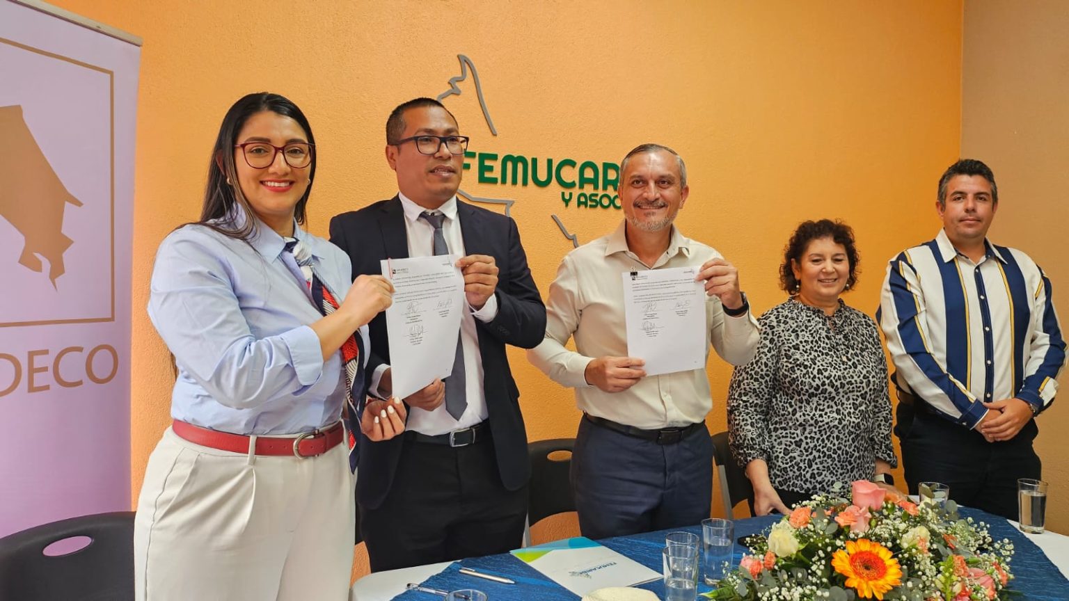 Imagen principal del artículo: Dinadeco y Femucaribe ofrecerán apoyo técnico a organizaciones comunales de Limón y Parrita