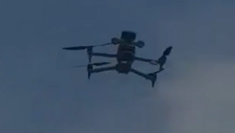Justicia se desmarca de dron que daba órdenes a vecinos durante inauguración del CACCO