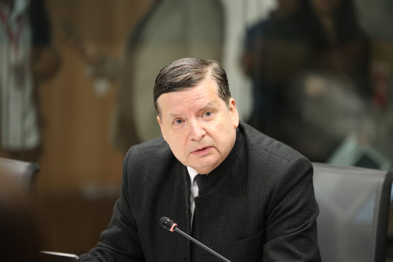 Jorge Araya García reelecto magistrado de la Sala Constitucional por ocho años más
