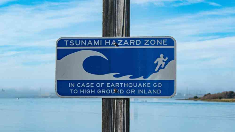 Imagen principal del artículo: Centro Internacional de Información sobre Tsunamis advierte sobre riesgos del eventual cierre del Sinamot en Costa Rica