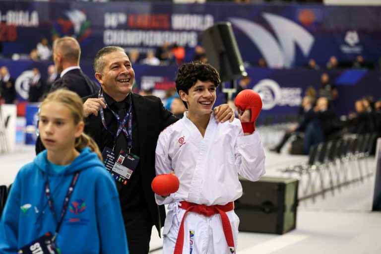 Moisés González conquista la primera medalla mundial para Costa Rica en karate