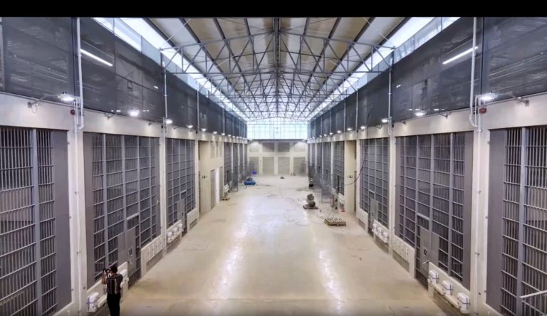 Gobierno inaugura ampliación de La Reforma con capacidad para 5100 reclusos