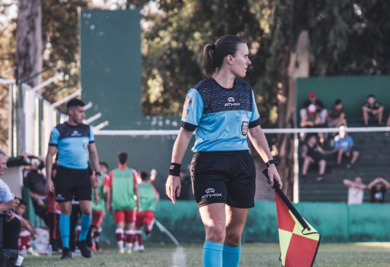 Curso para convertirse en árbitro de fútbol arrancará este sábado en Costa Rica