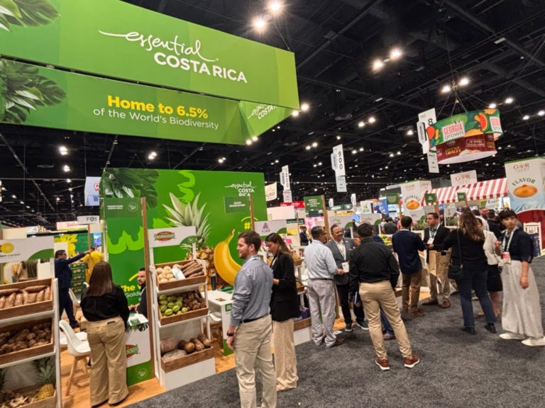 PROCOMER impulsa la presencia de 32 empresas agrícolas en feria internacional de Orlando