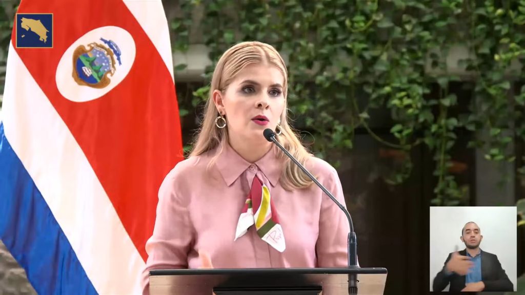 Laura Fernández anuncia nueva reforma eléctrica que no requiera 38 votos: "Yo no negocio con terroristas políticos"